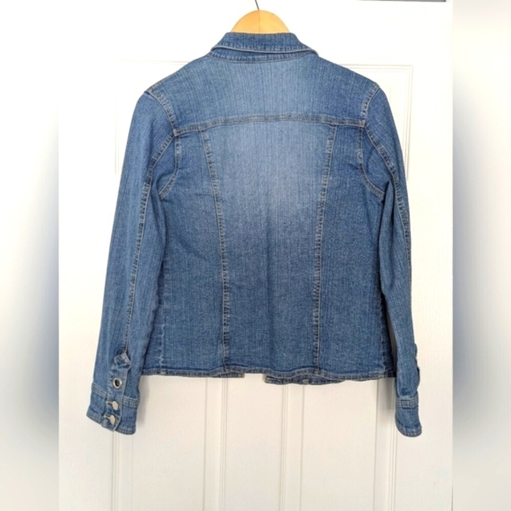Point Zero Women's (Size) Medium Blue Jean/Denim Jacket With Fitted Silhouette - Picture 4 of 5